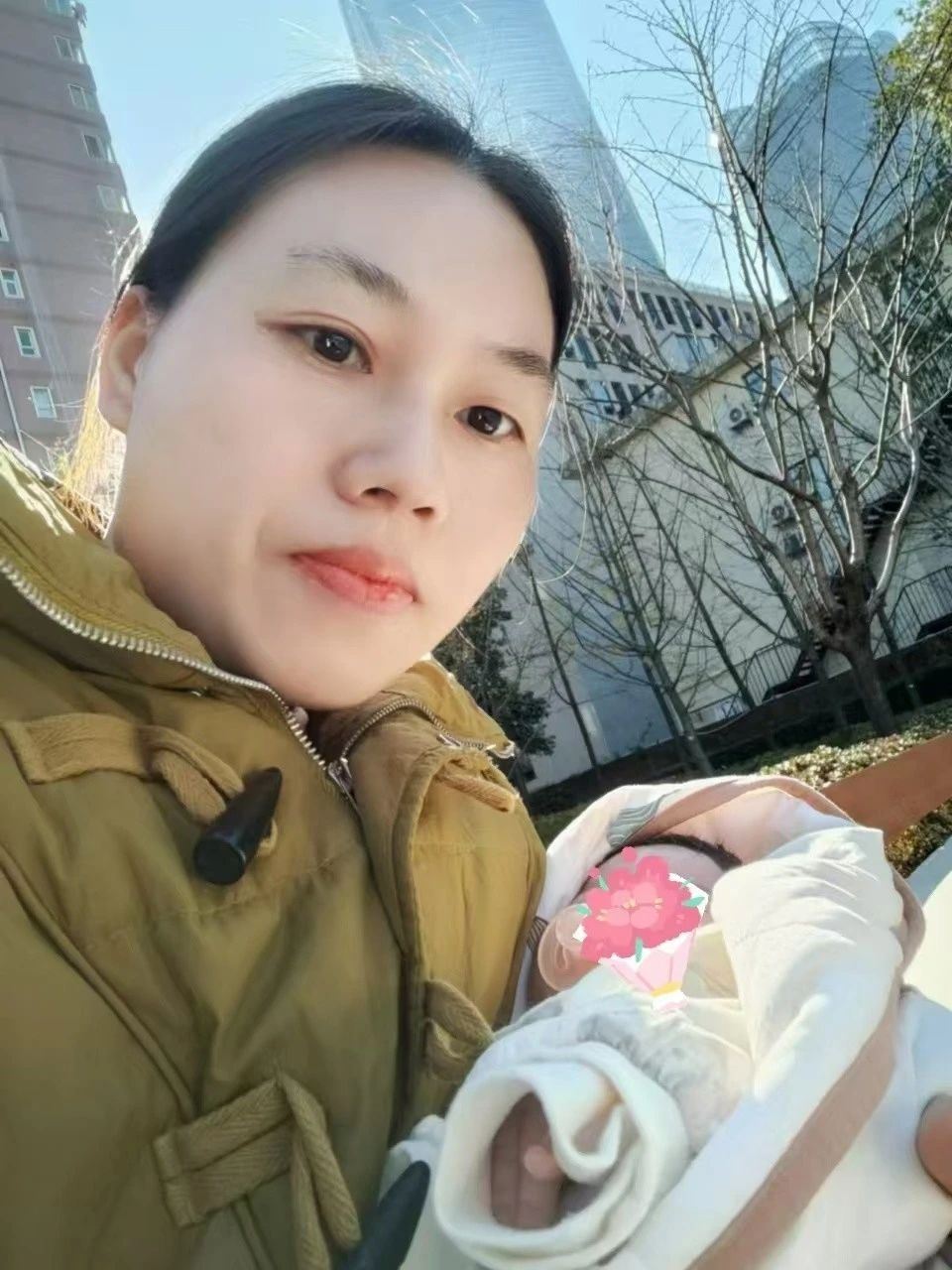 刘阿姨工作生活照2