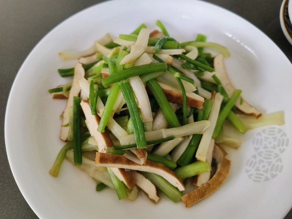 钱阿姨工作生活照3
