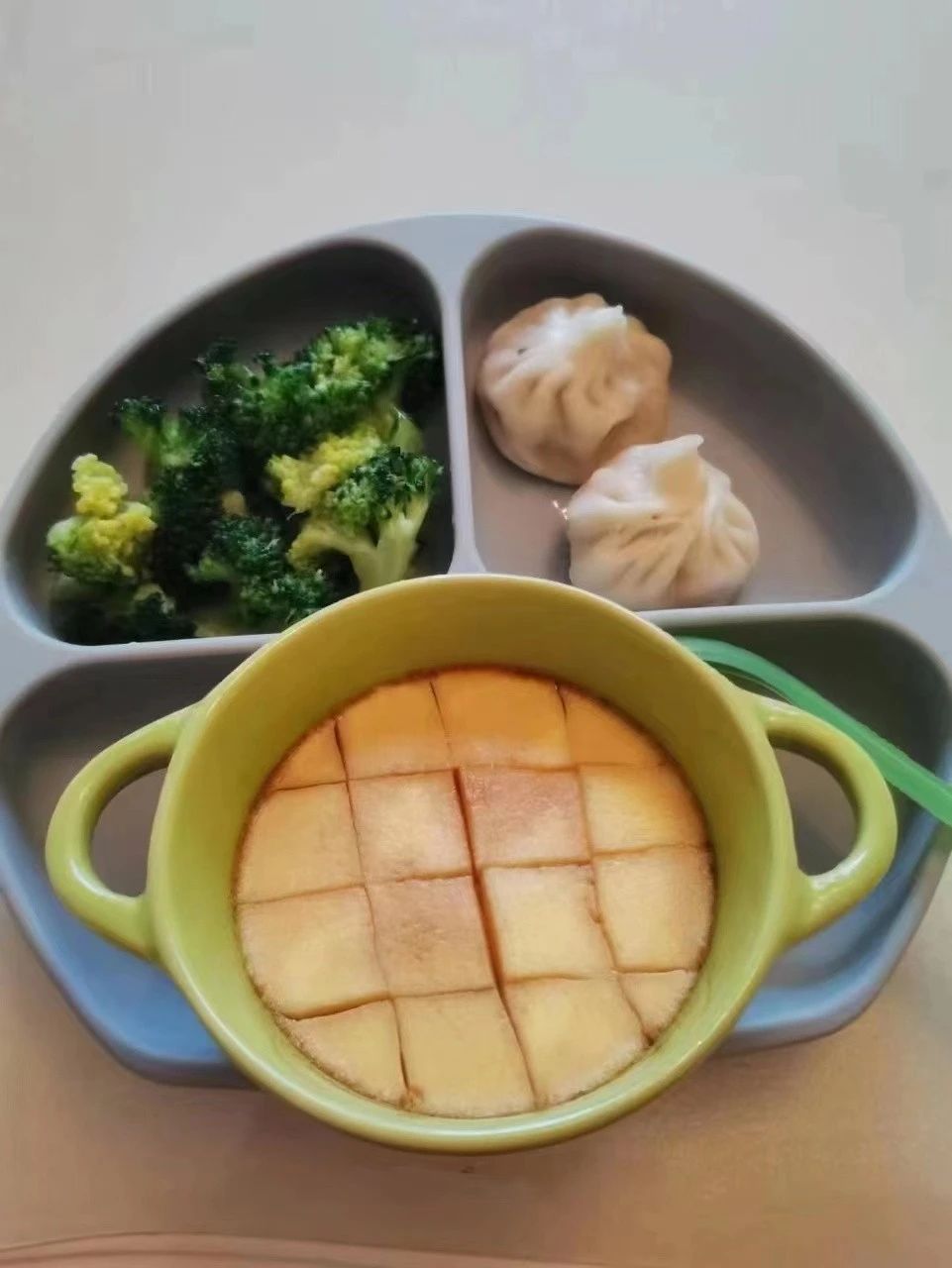 张阿姨工作生活照5