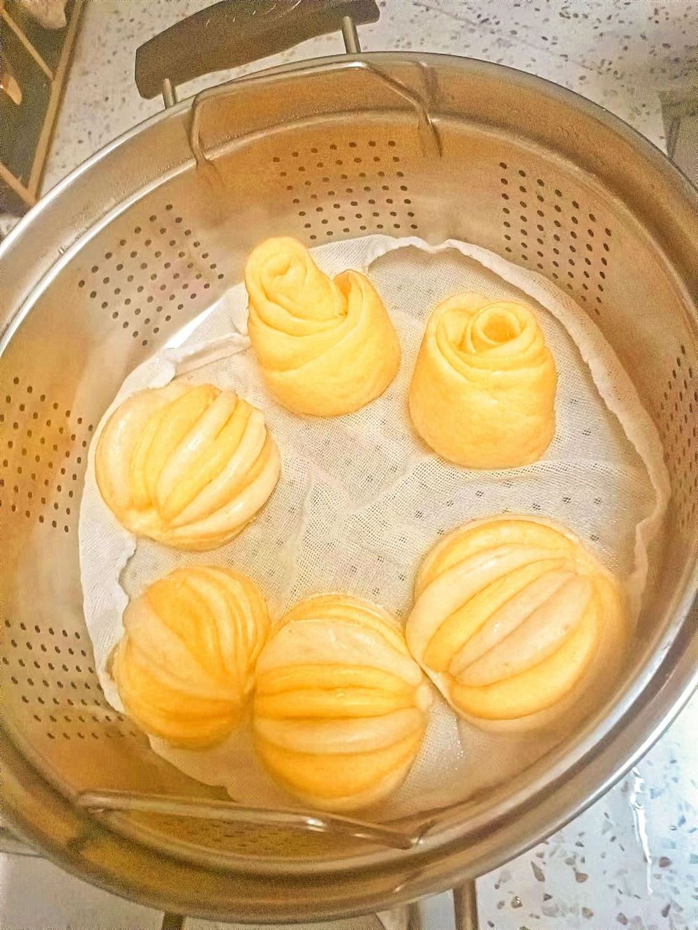 代阿姨工作生活照9