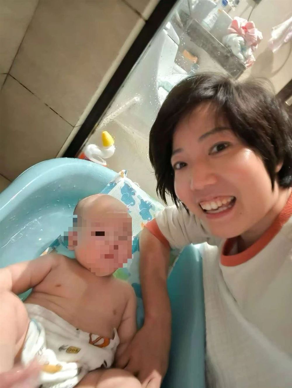 家政月嫂王阿姨公开照片