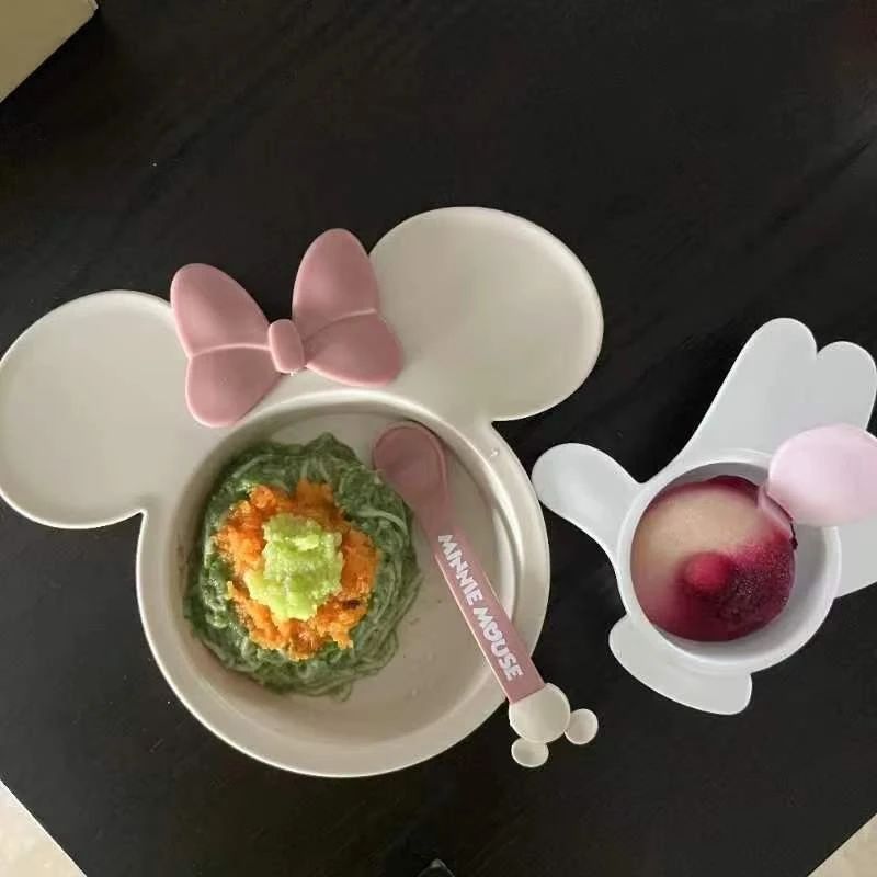 尹阿姨工作生活照1
