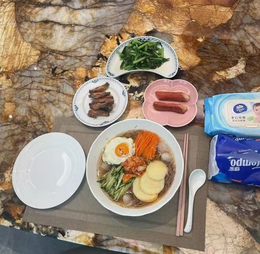 李阿姨工作生活照11