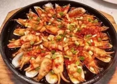 邱阿姨工作生活照6