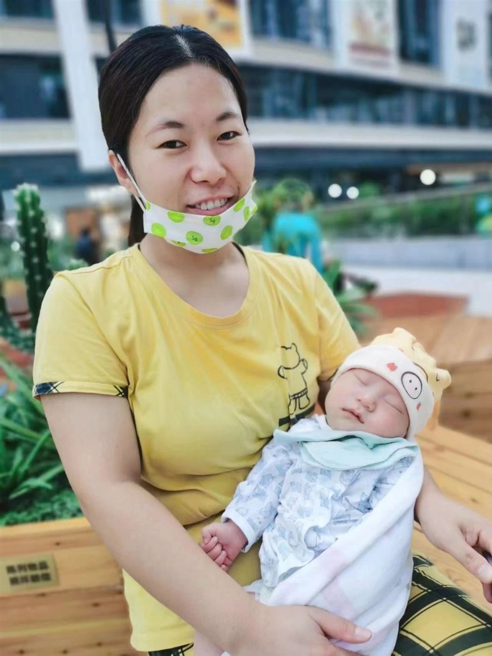 家政育婴师杜阿姨公开照片