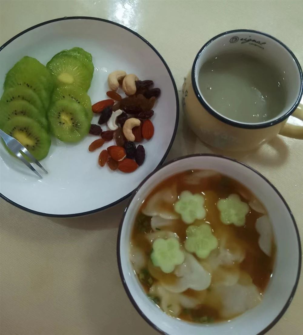 张阿姨工作生活照9