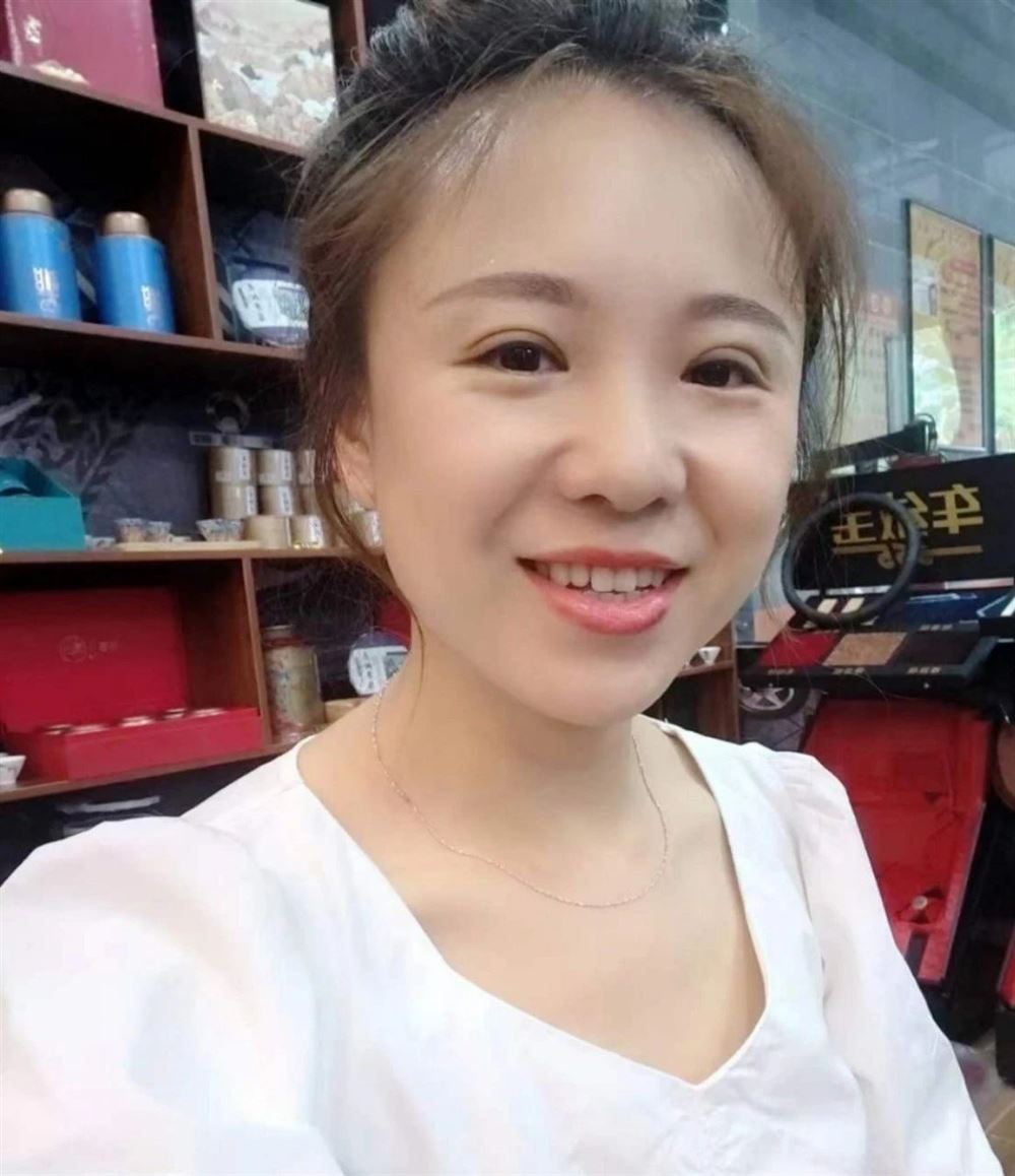 王阿姨工作生活照2