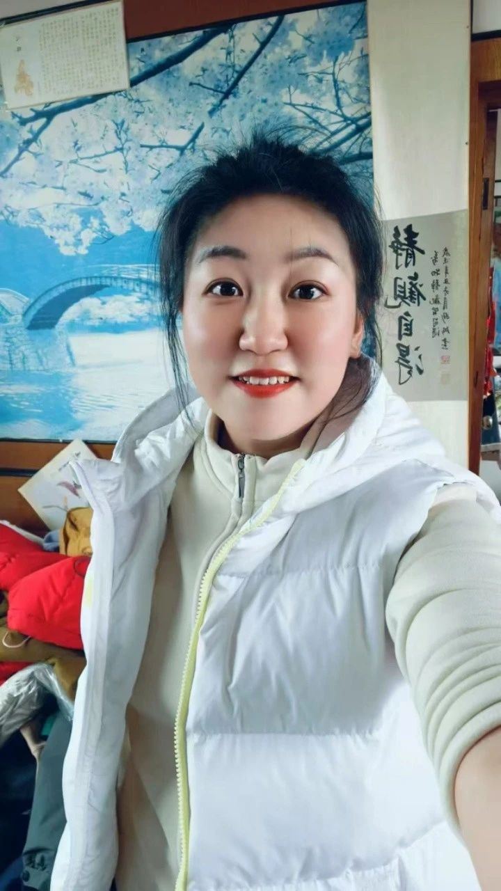 梁阿姨缩略图2
