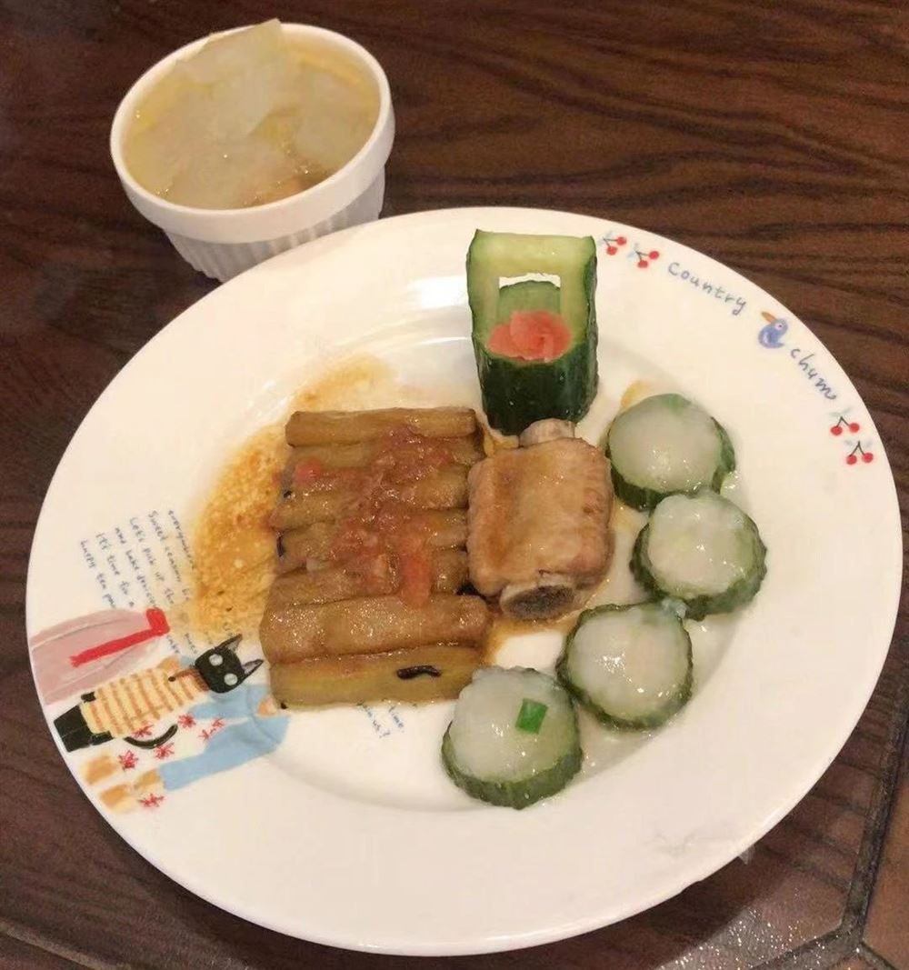 安阿姨工作生活照11