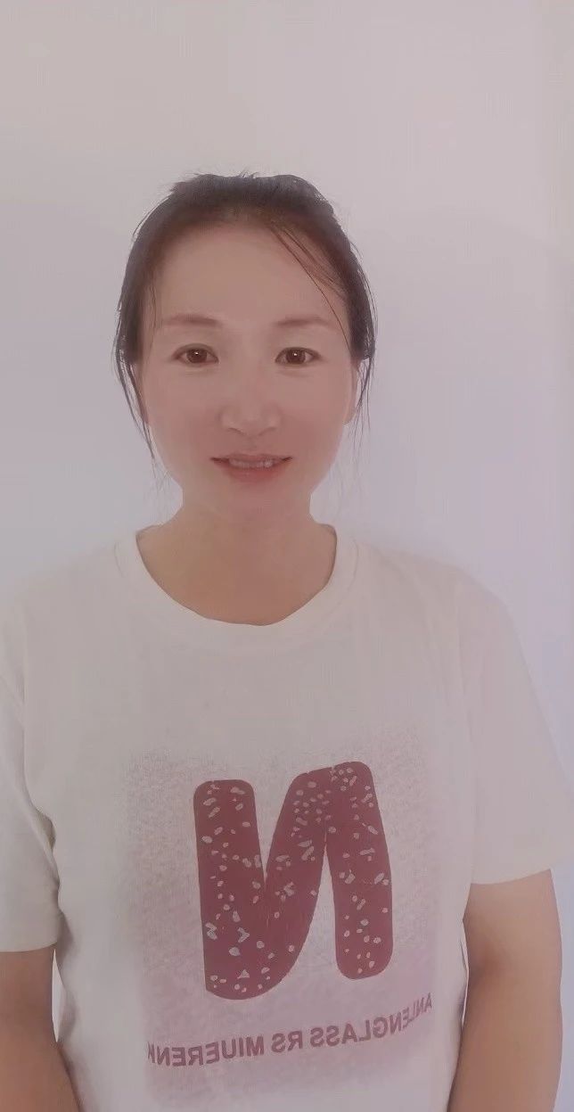 家政育婴师郑阿姨公开照片