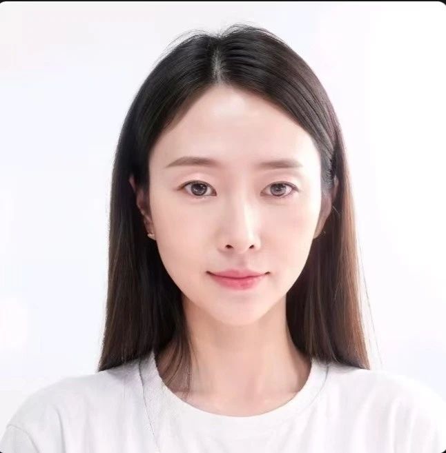 家政育婴师谭阿姨公开照片