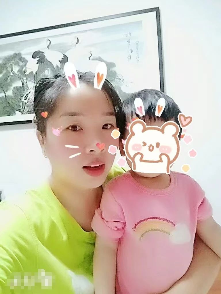 劳阿姨工作生活照9