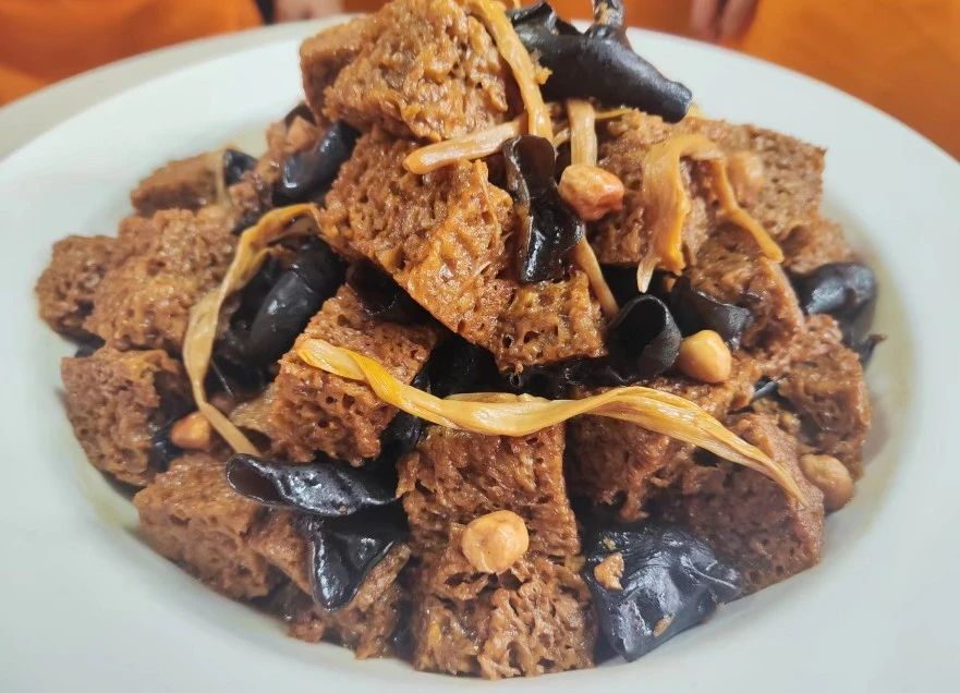 吴阿姨工作生活照5