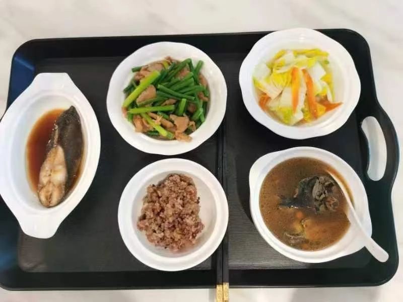 叶阿姨缩略图3