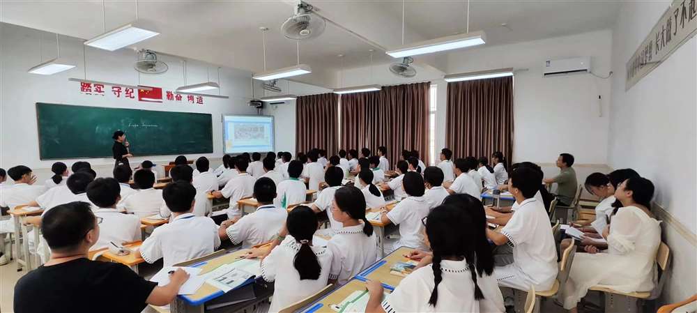 严阿姨缩略图2