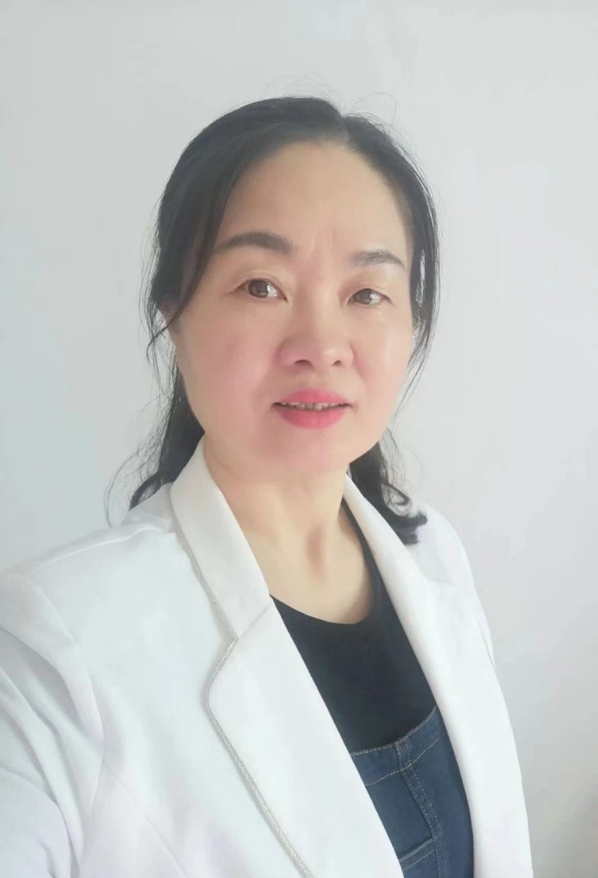 家政育婴师杨阿姨公开照片
