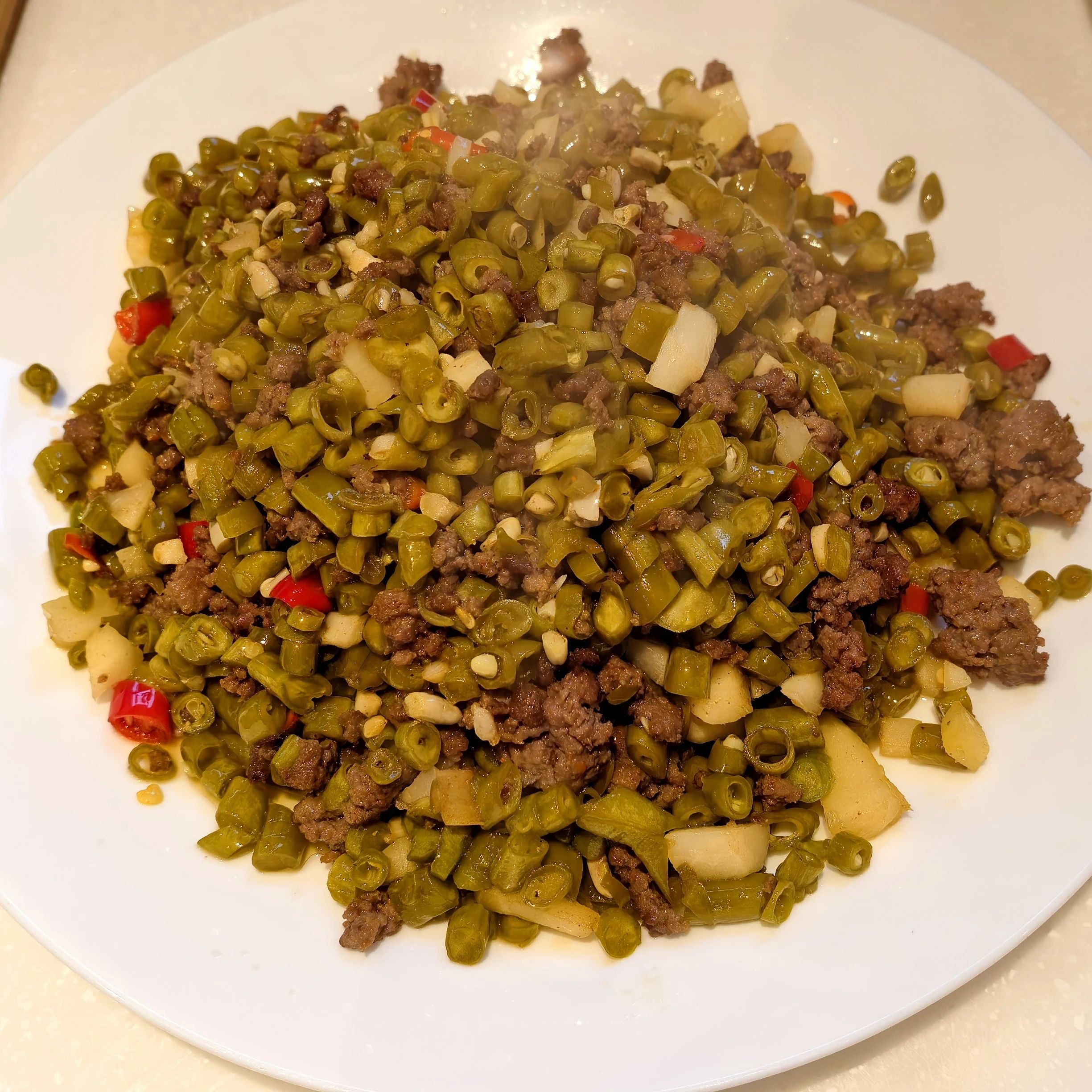 何阿姨工作生活照3