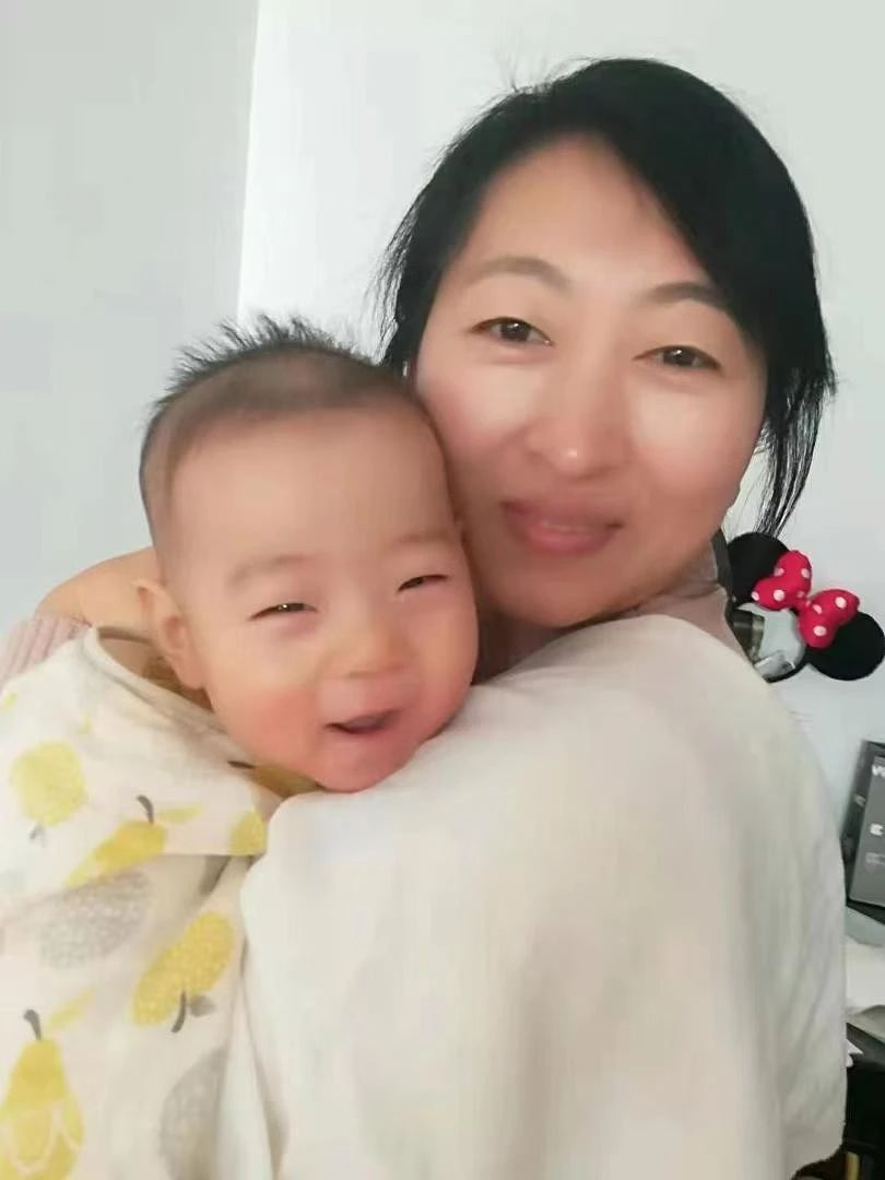 家政月嫂李阿姨公开照片
