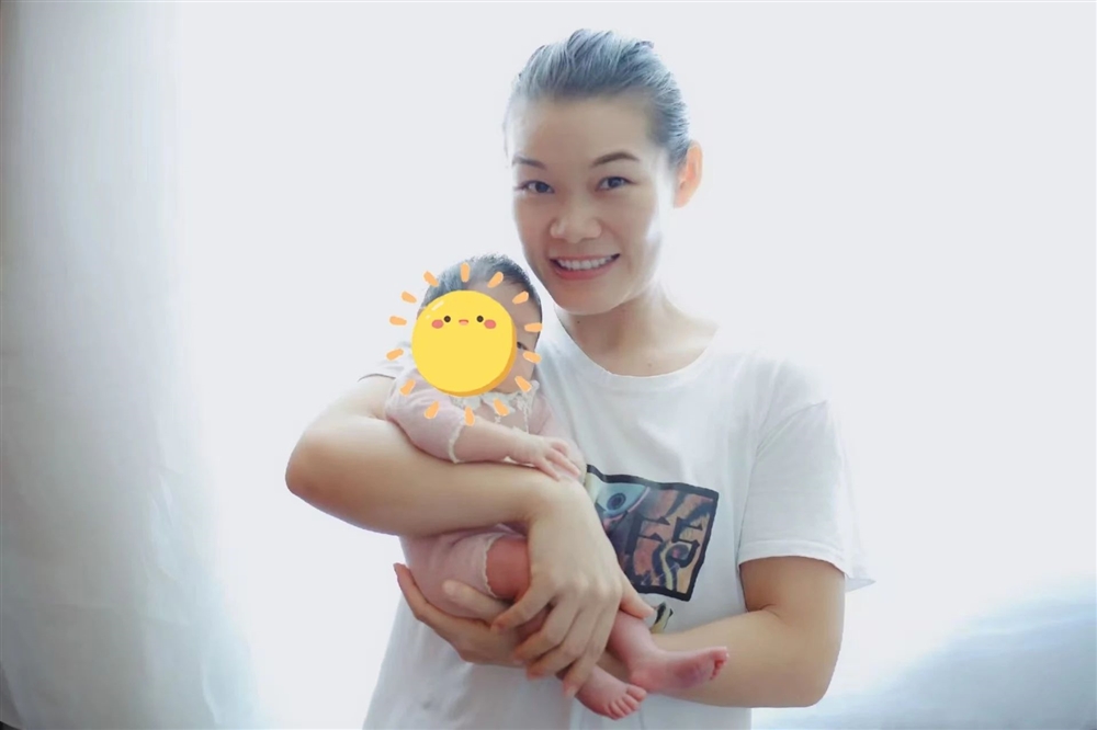 家政月嫂龚阿姨公开照片