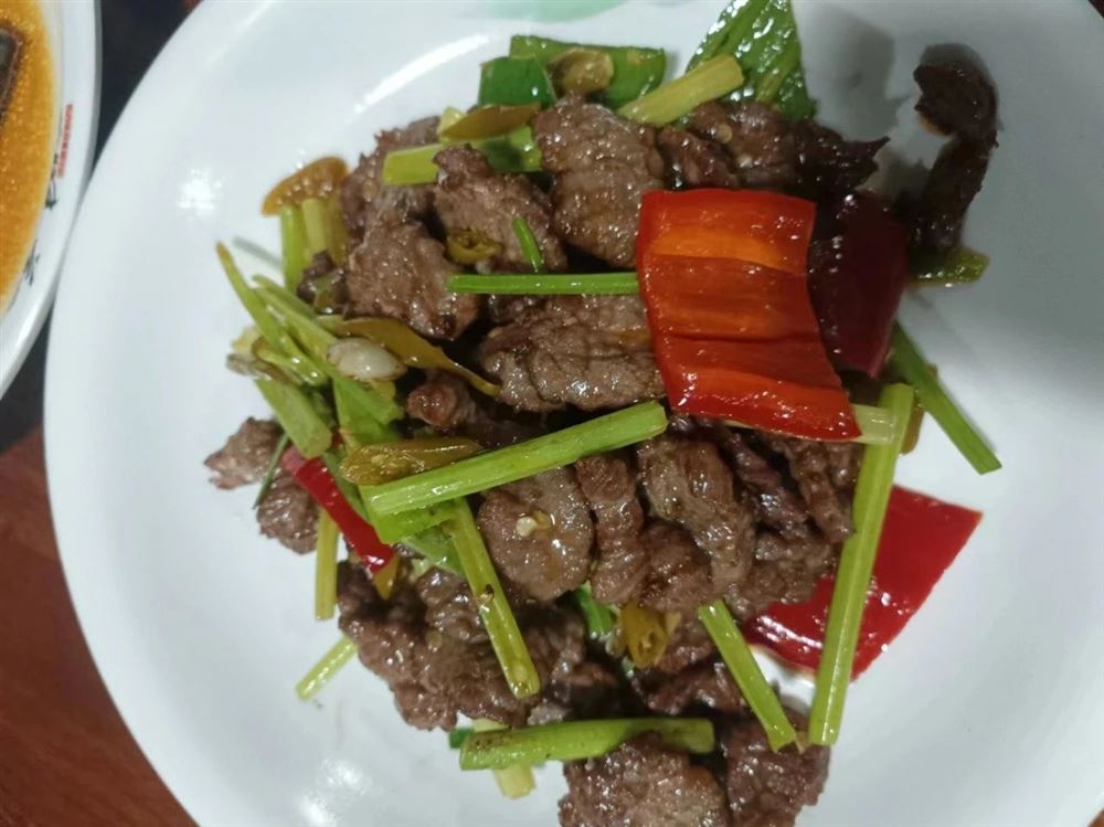 张阿姨工作生活照5