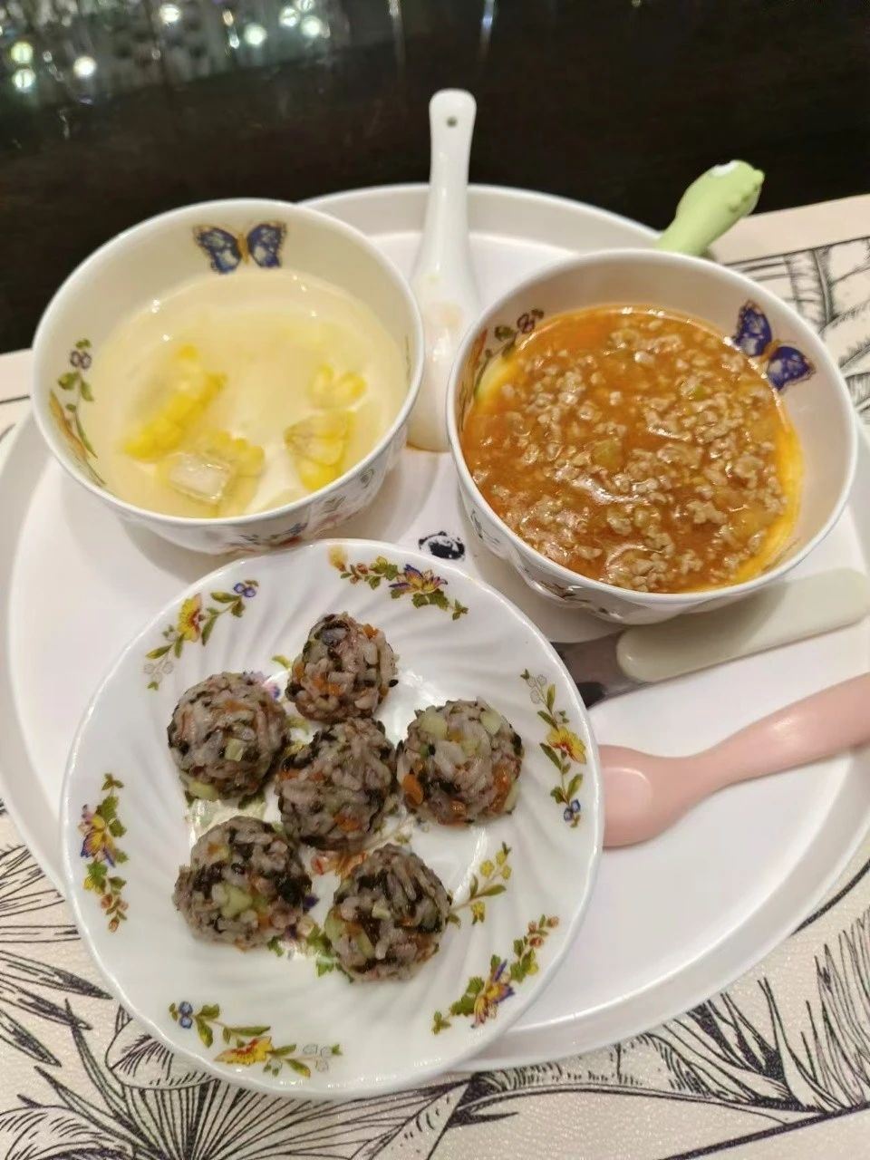 陈阿姨缩略图2