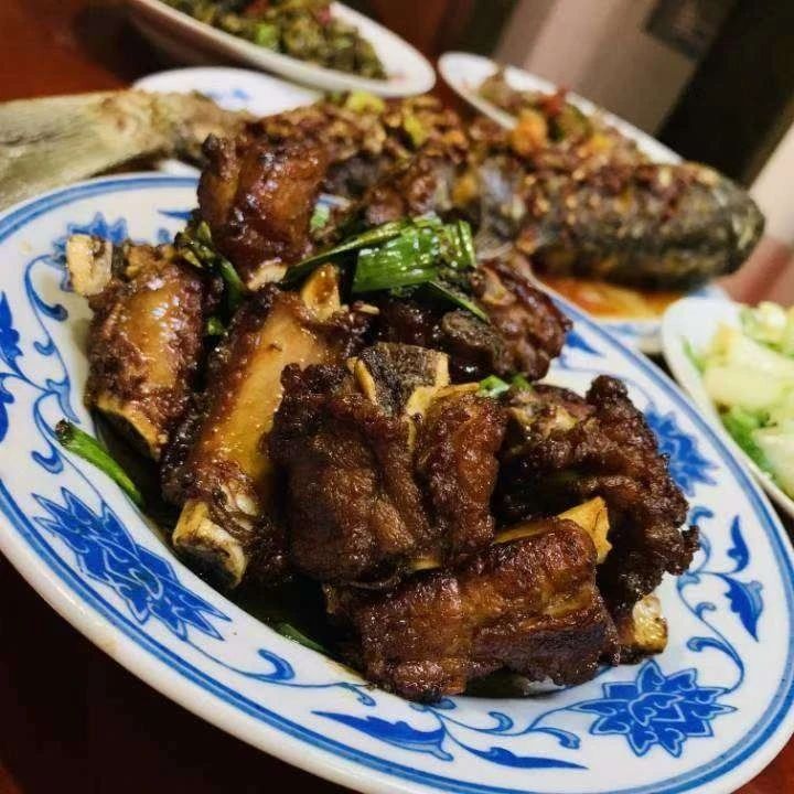 李阿姨工作生活照5