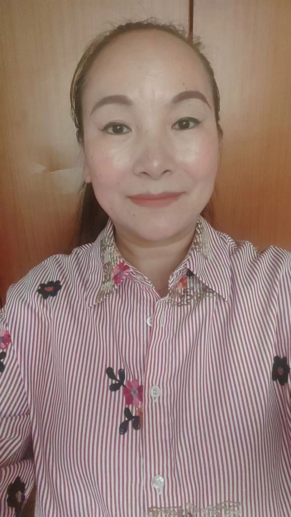 家政育婴师冯阿姨公开照片