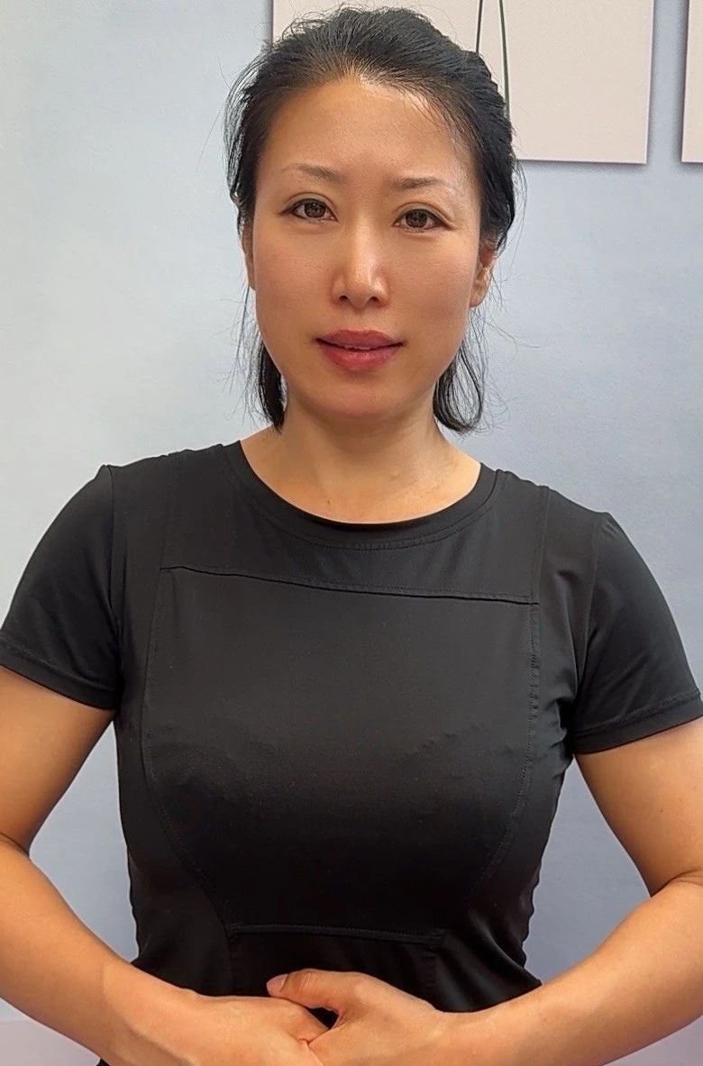 家政育婴师郝阿姨公开照片