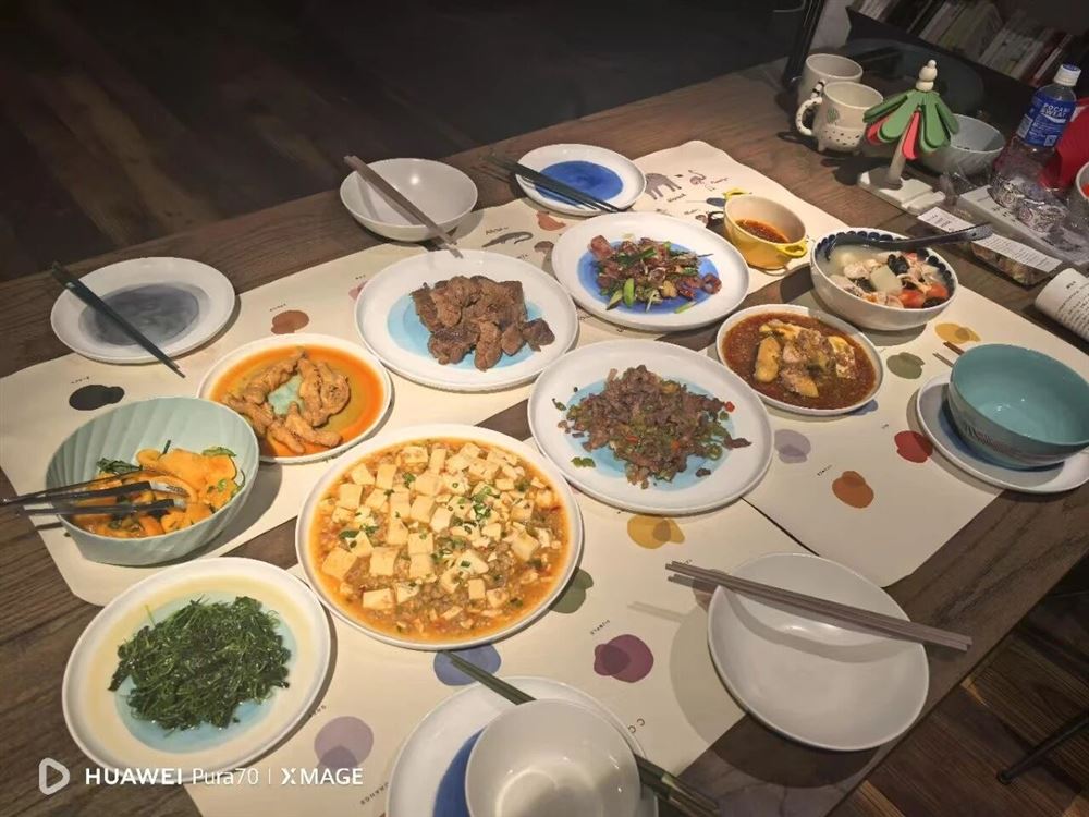 万阿姨缩略图2