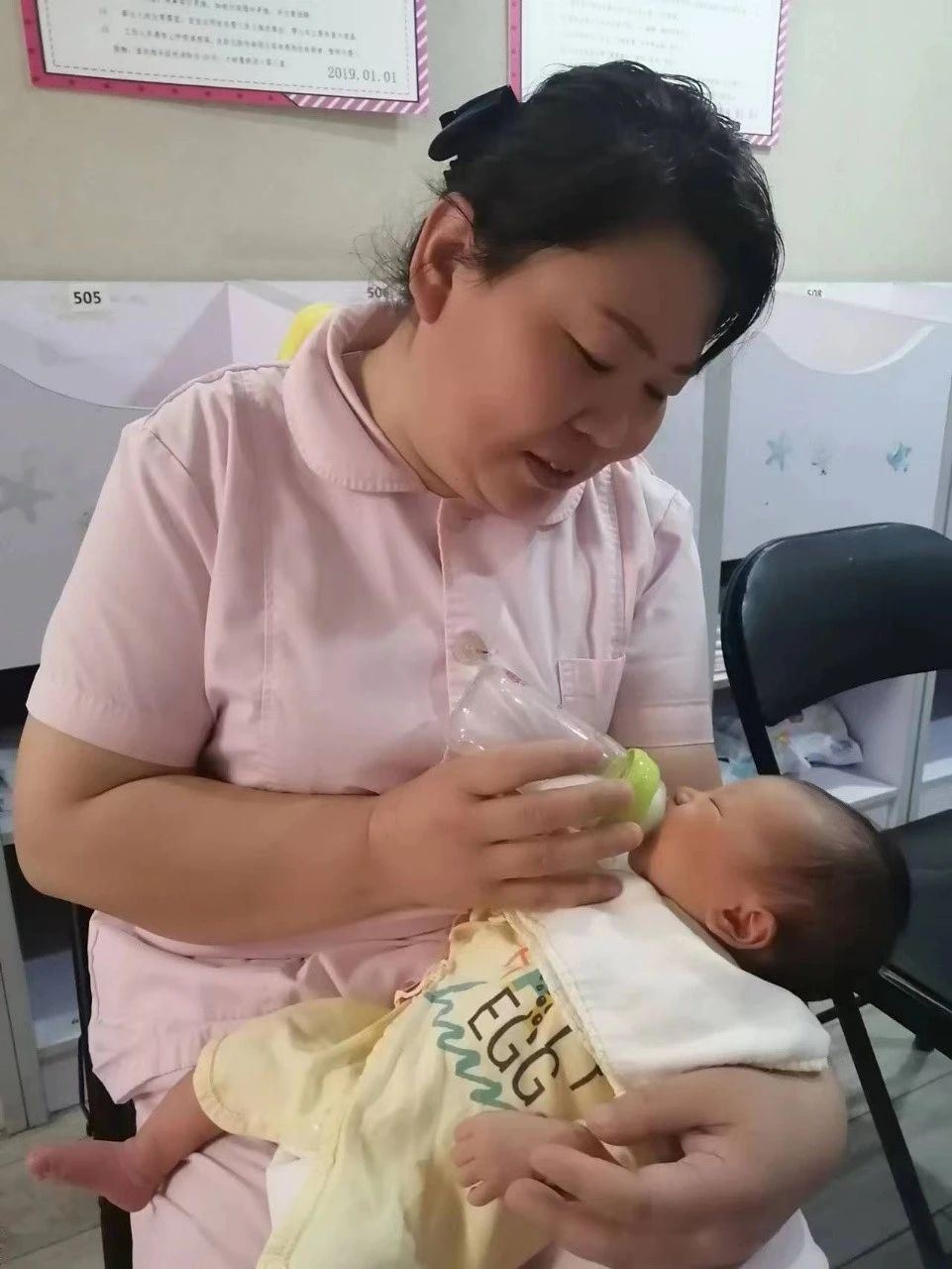 王阿姨工作生活照3