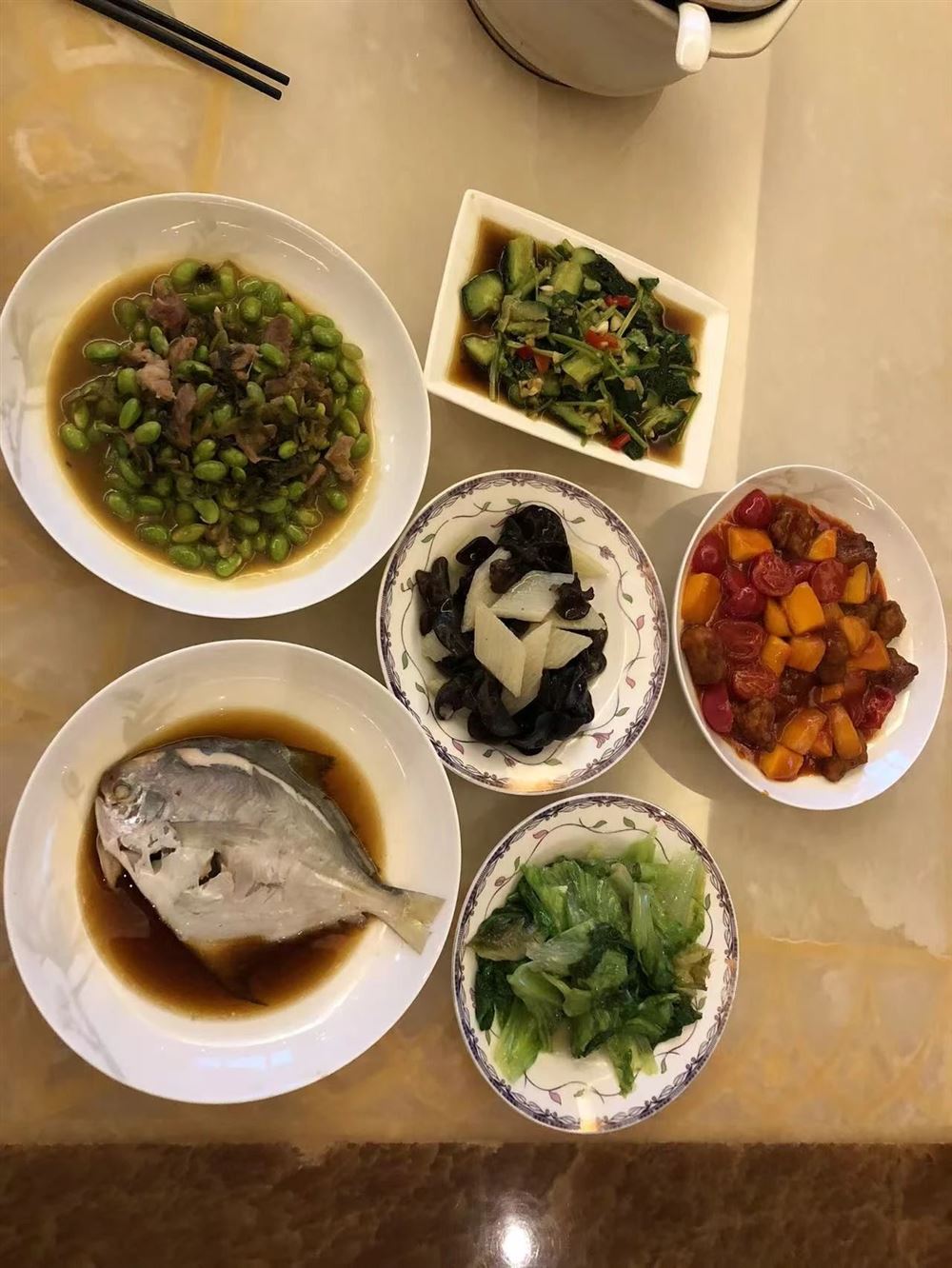 成阿姨工作生活照10