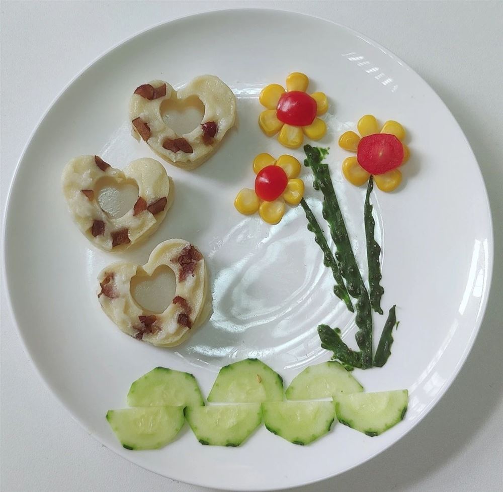 李阿姨工作生活照10
