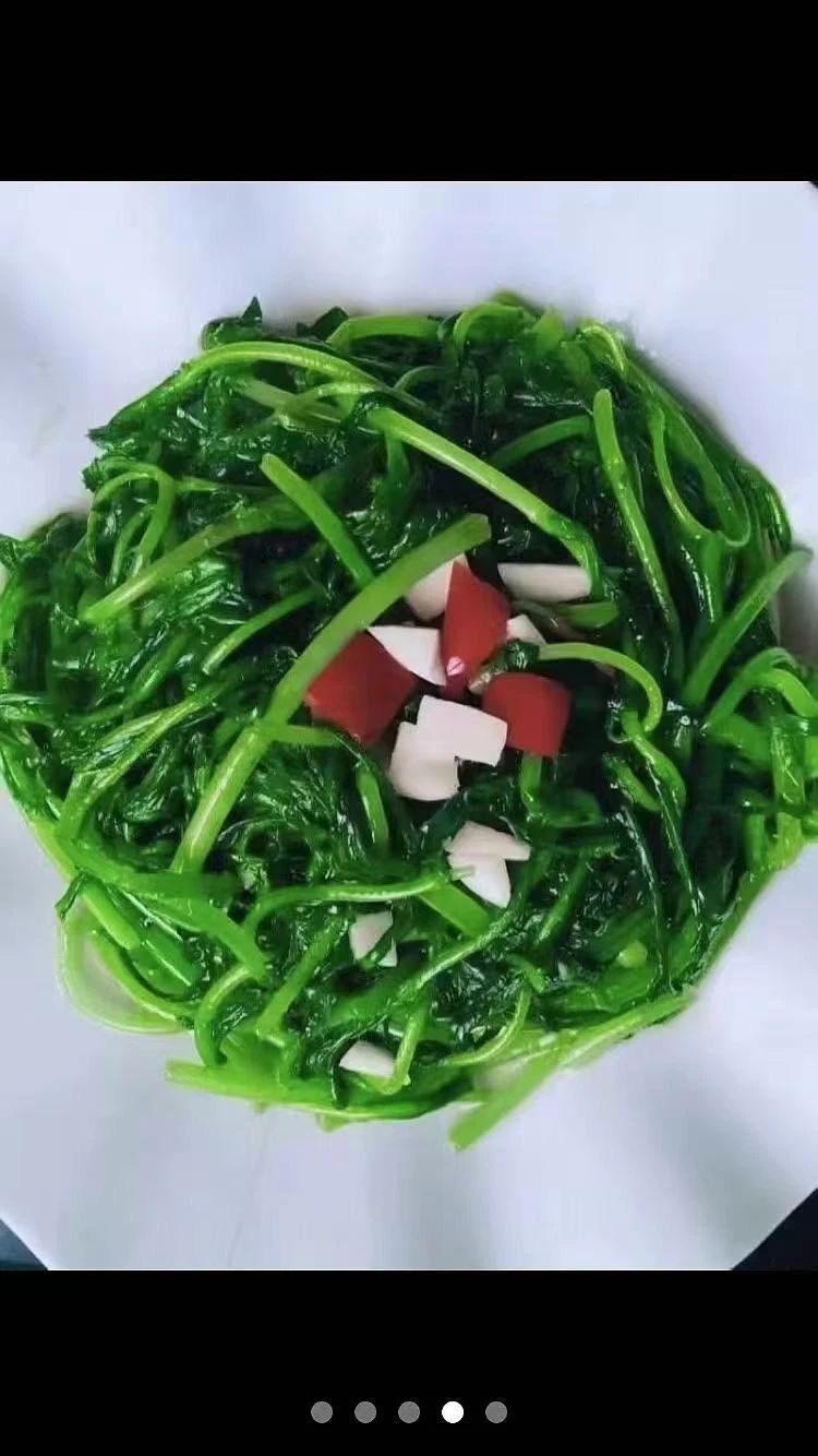 廖阿姨工作生活照5