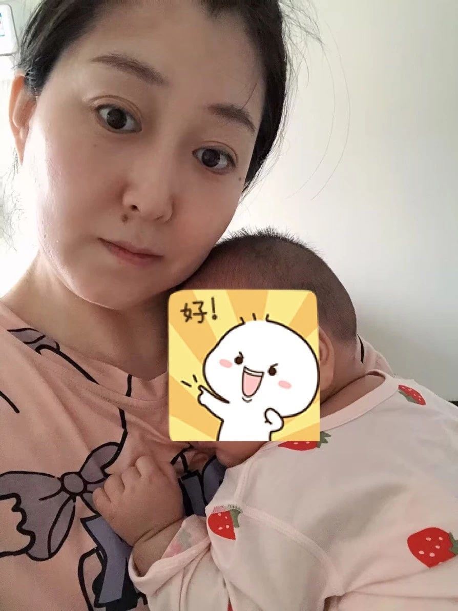 家政育婴师吕阿姨公开照片