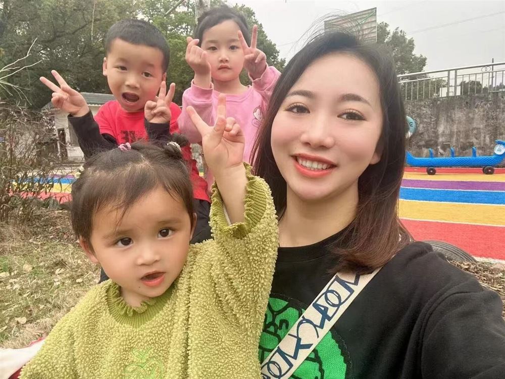 俸阿姨缩略图2