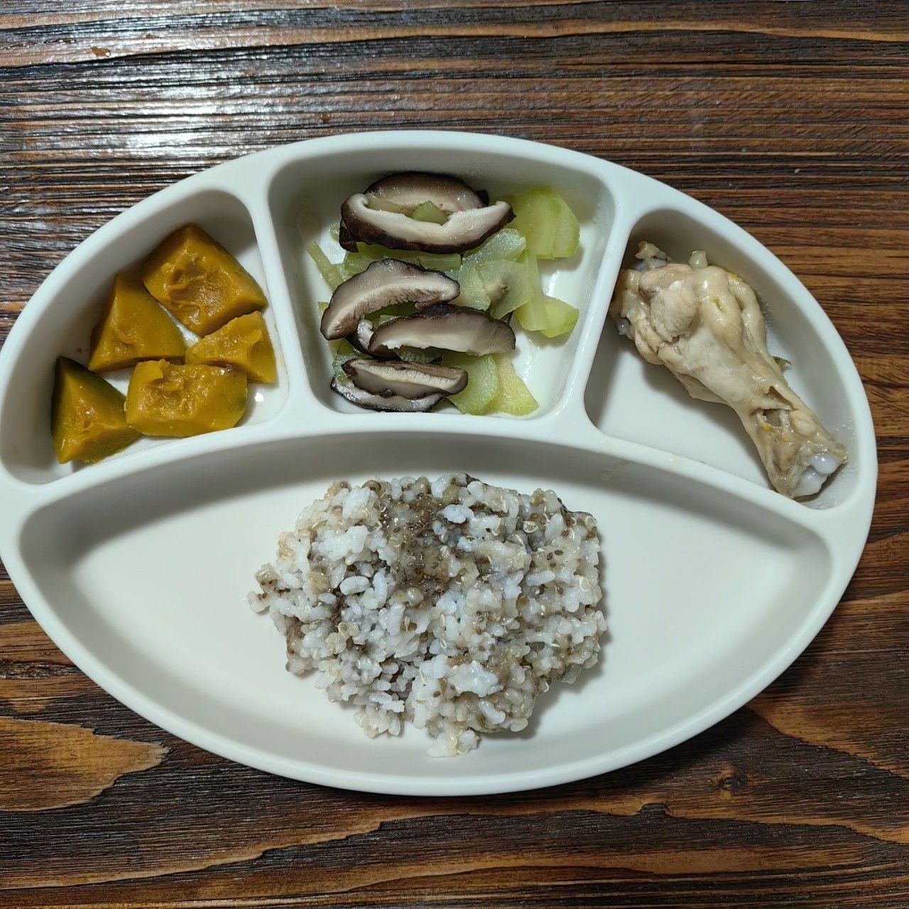 马阿姨工作生活照10