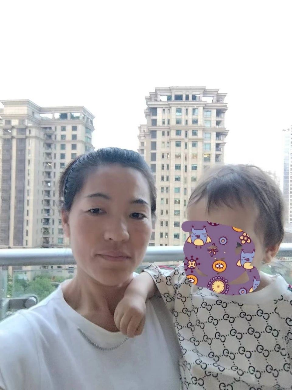 崔阿姨工作生活照4