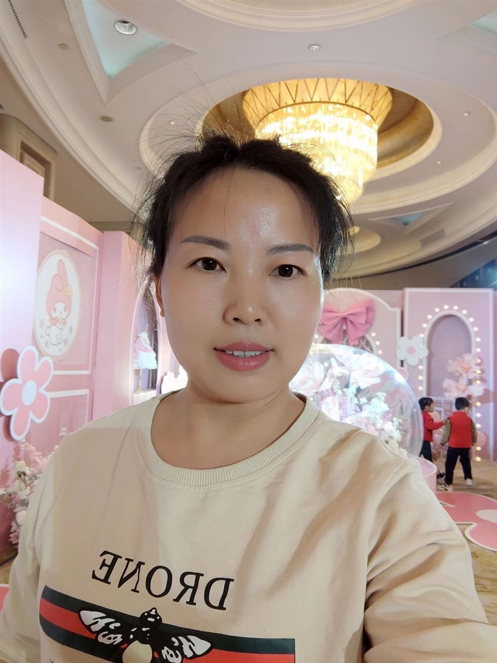 何阿姨缩略图2
