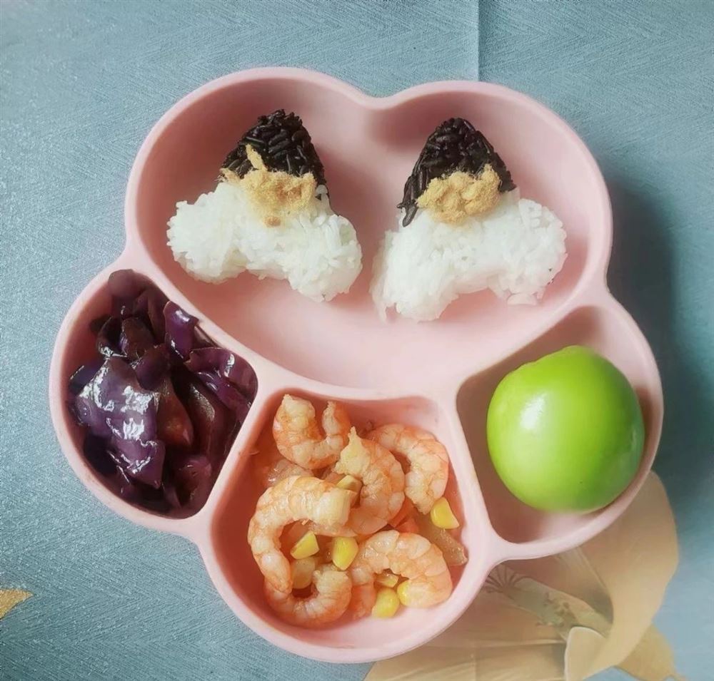 张阿姨工作生活照9