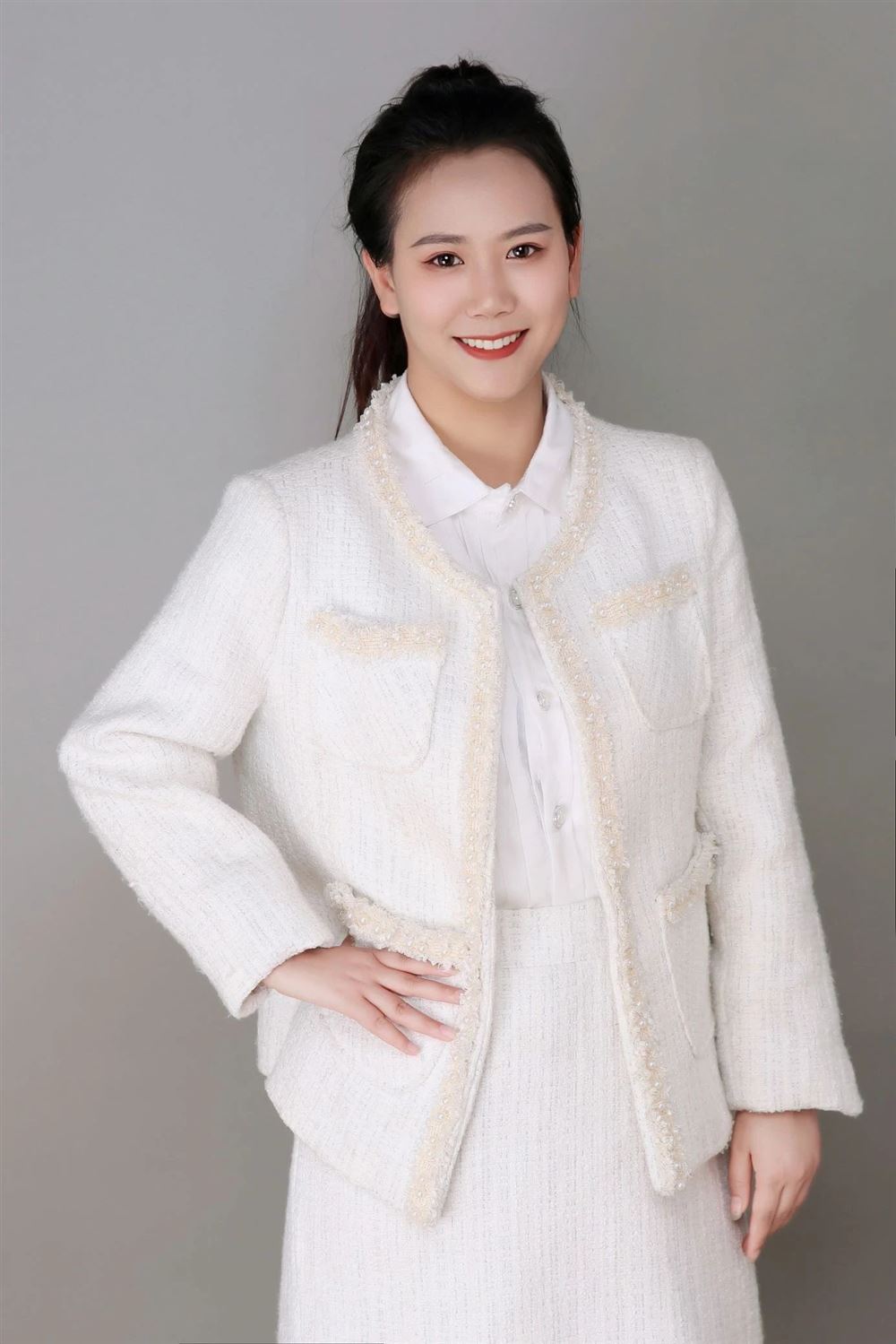 谢阿姨缩略图2