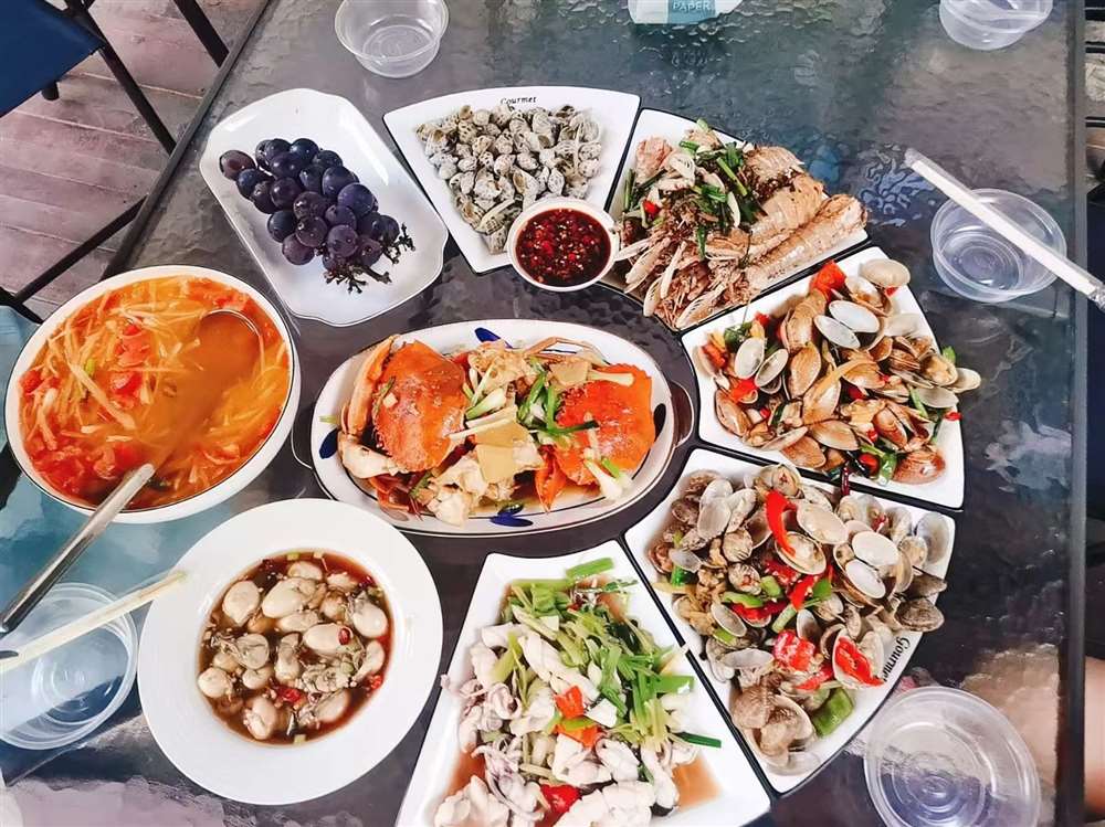 邹阿姨工作生活照4