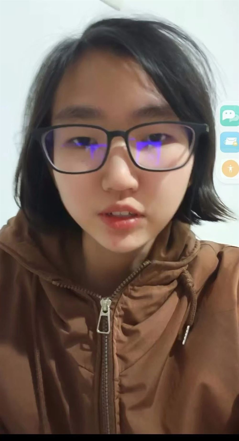 上海、上海市成长陪伴师张阿姨公开照片