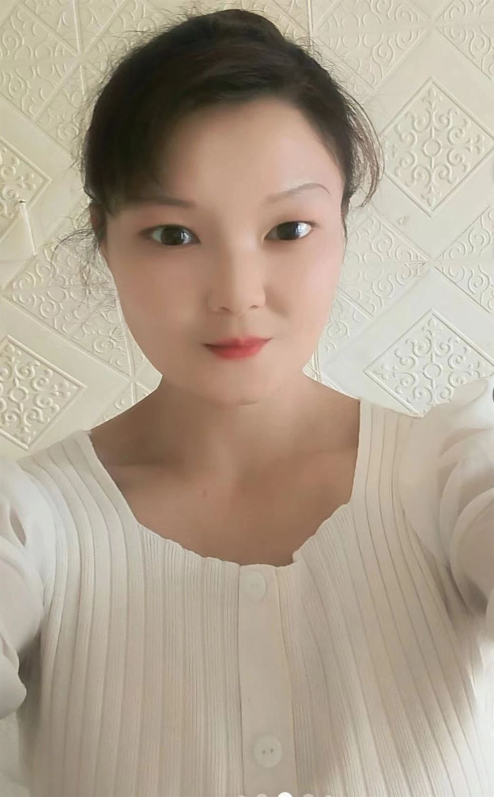 上海育婴师孟阿姨公开照片
