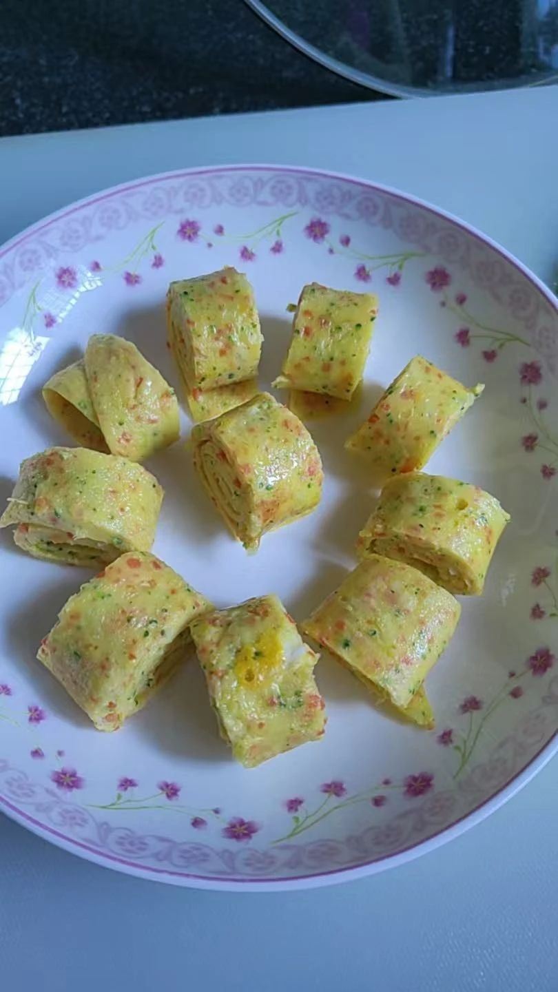 覃阿姨工作生活照9