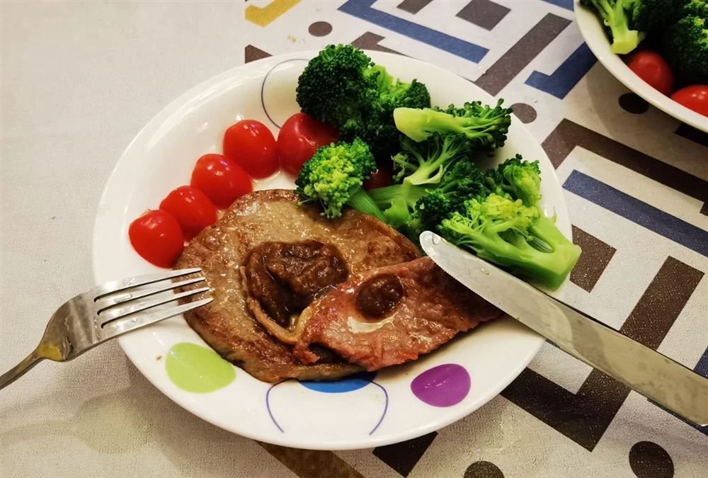 文阿姨工作生活照5