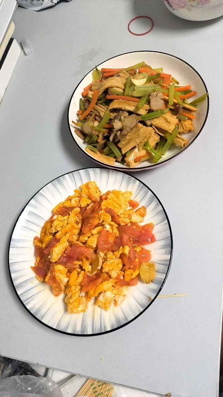 赵阿姨工作生活照9