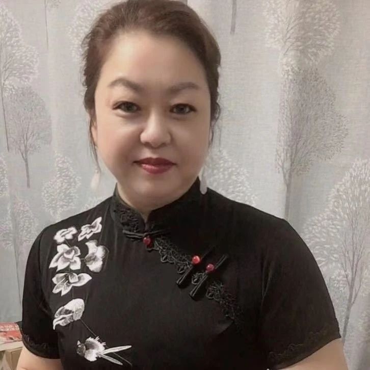 茹阿姨工作生活照10