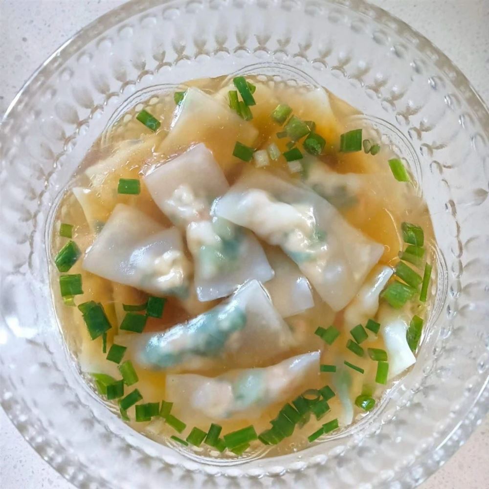 赵阿姨工作生活照2