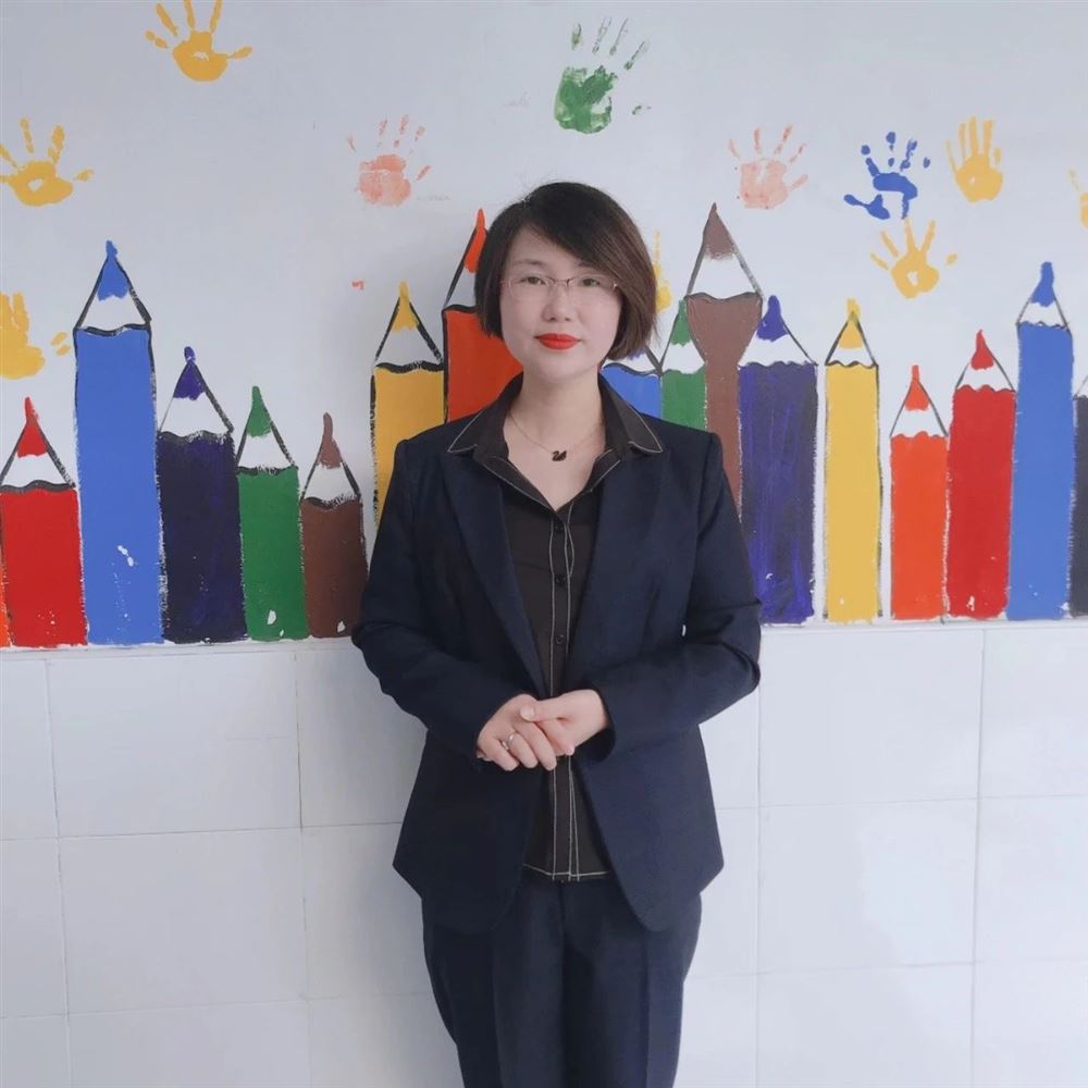 杨阿姨工作生活照3