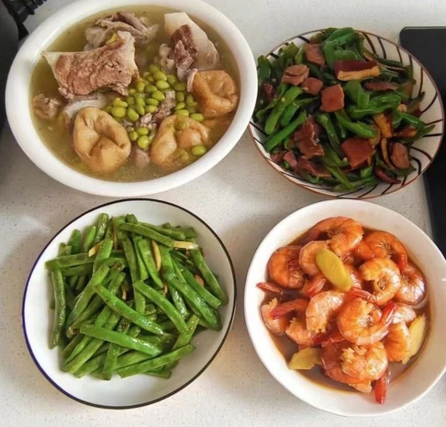 孟阿姨工作生活照7